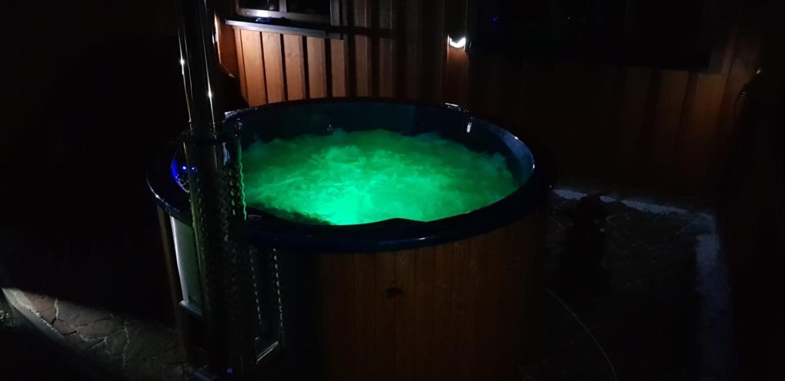 ヴァルンスドルフ Chaloupky U Matuskuヴィラ エクステリア 写真